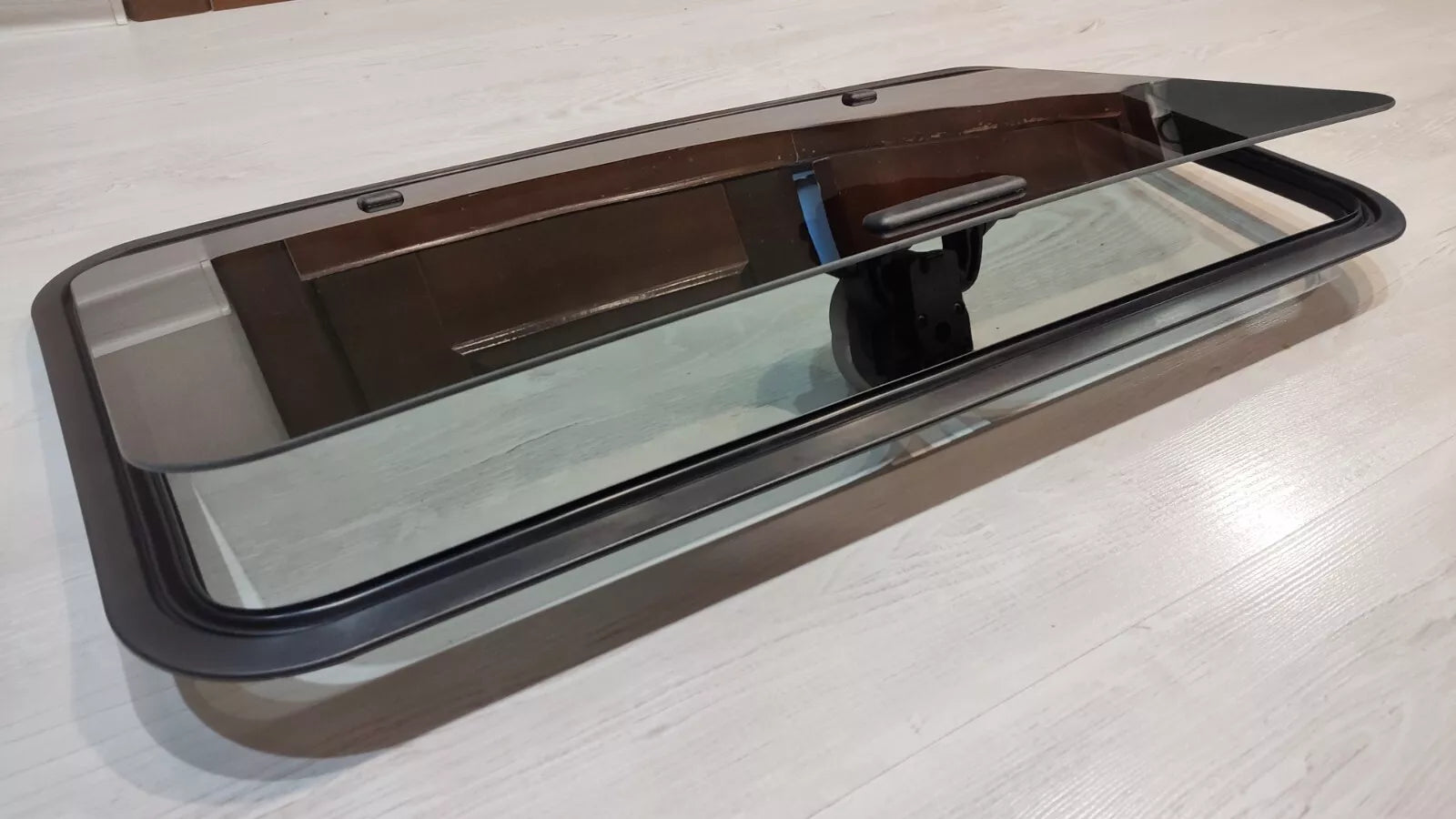 Manual pup-up Car Sunroof (800mm х 426mm) (31.49inch x 16.77inch) - Miles Car parts & accessories