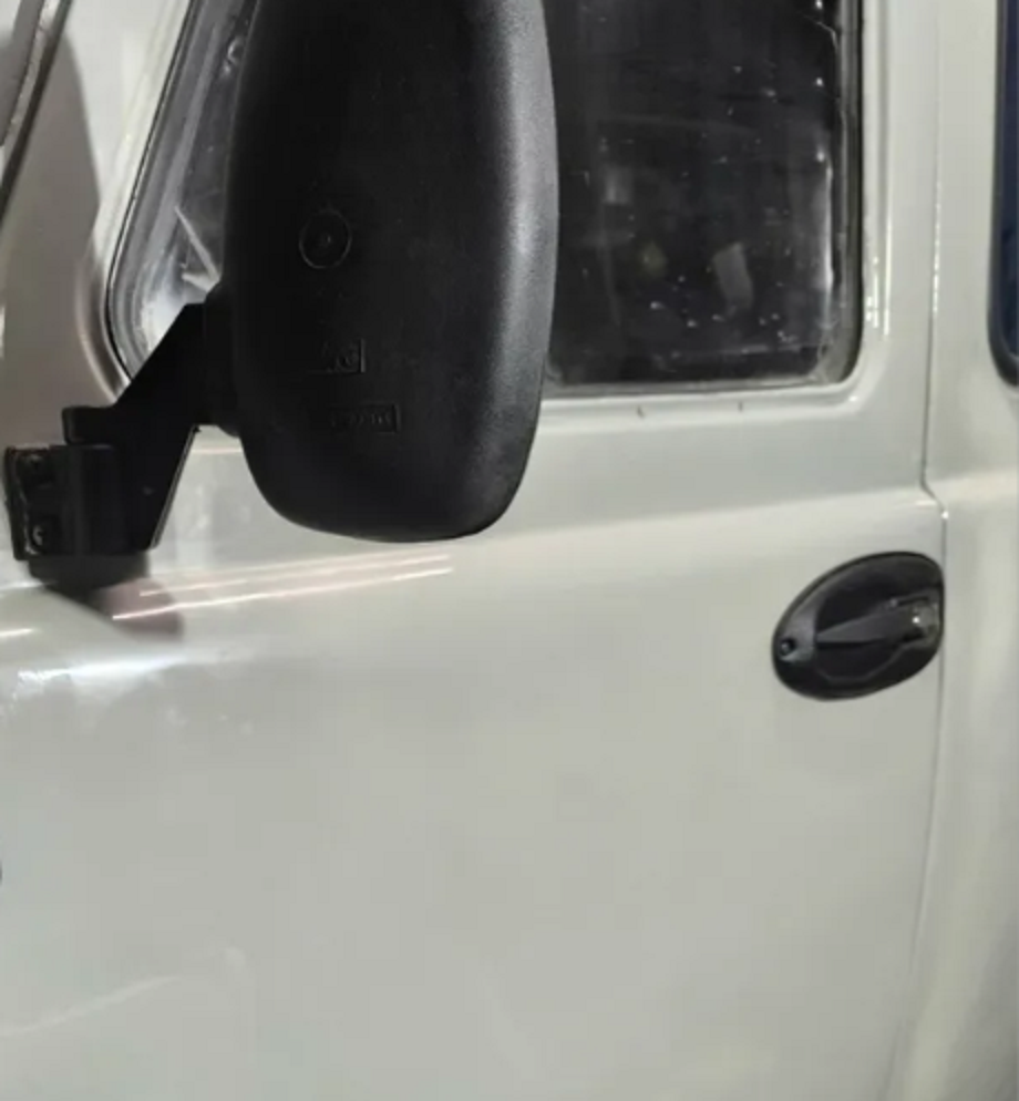 Embellecedores de plástico para manijas UAZ 452, Buhanka (3 piezas)