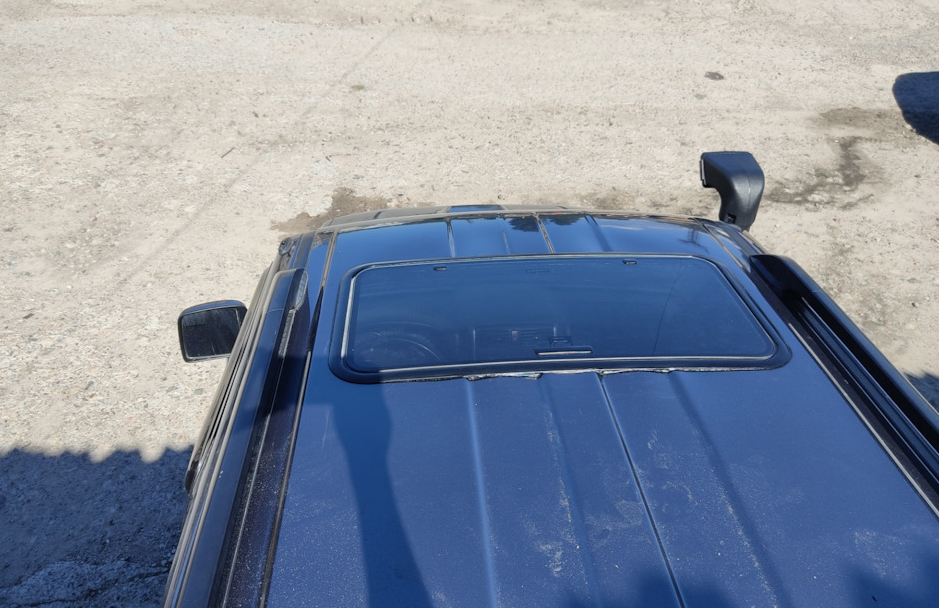 Manual pup-up Car Sunroof (800mm х 426mm) (31.49inch x 16.77inch) - Miles Car parts & accessories