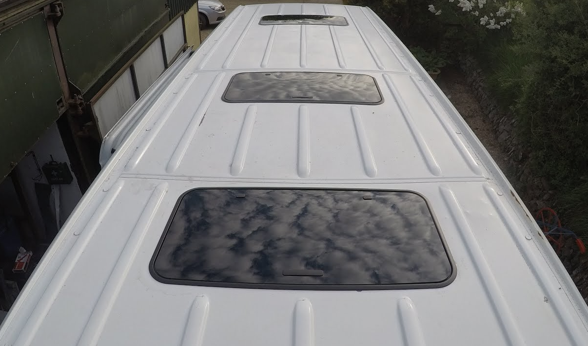 Manual pup-up Car Sunroof (800mm х 426mm) (31.49inch x 16.77inch) - Miles Car parts & accessories