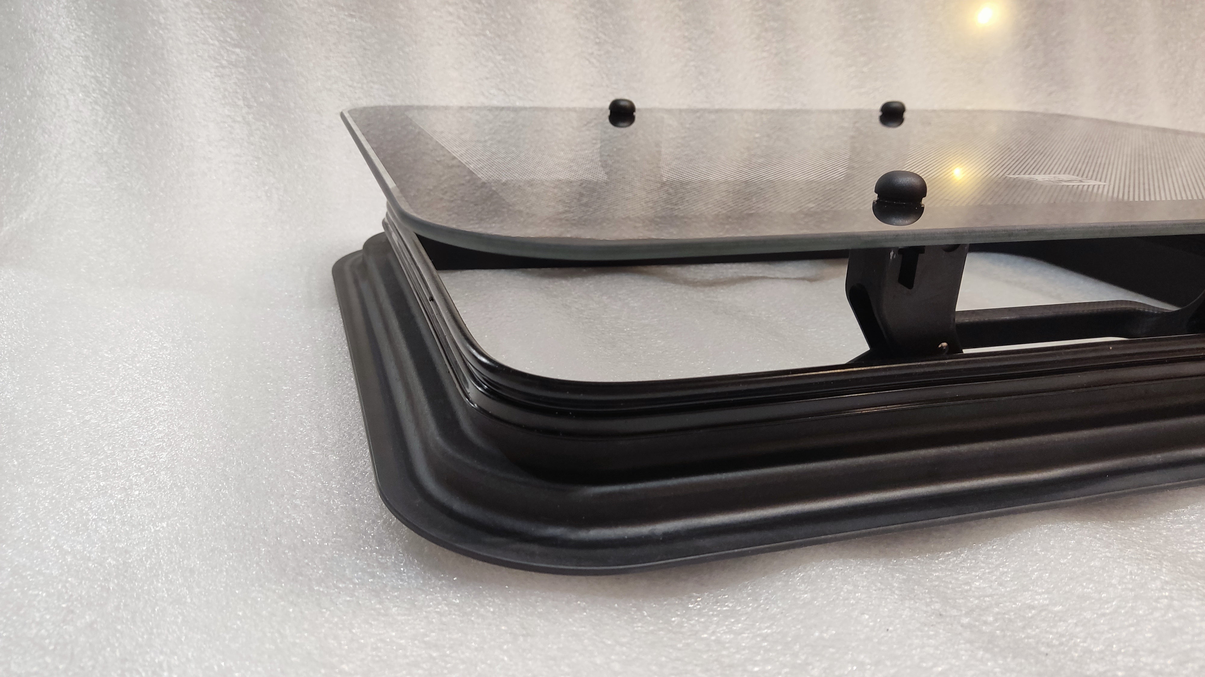 Ventilation Sunroof for bus, van, camper, truck (size 20x14 in) (510x358 mm)