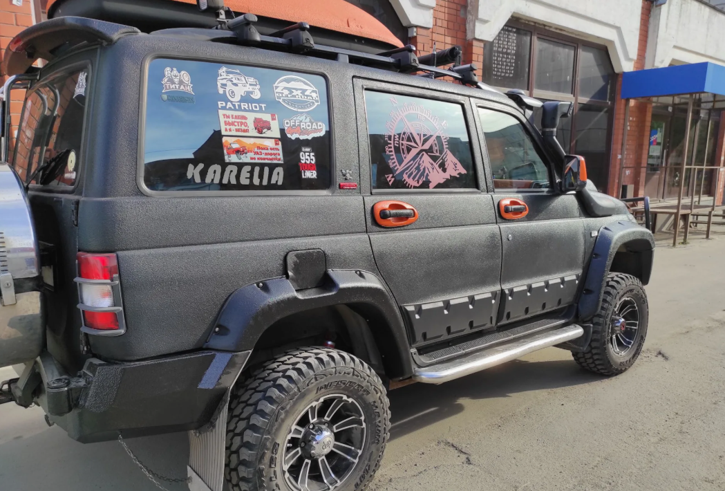 Plastic door moldings "off-road" UAZ Patriot (4 pcs)